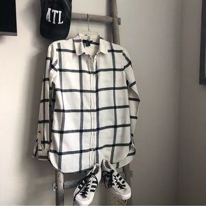 H&M checkered shirt SZ 4
